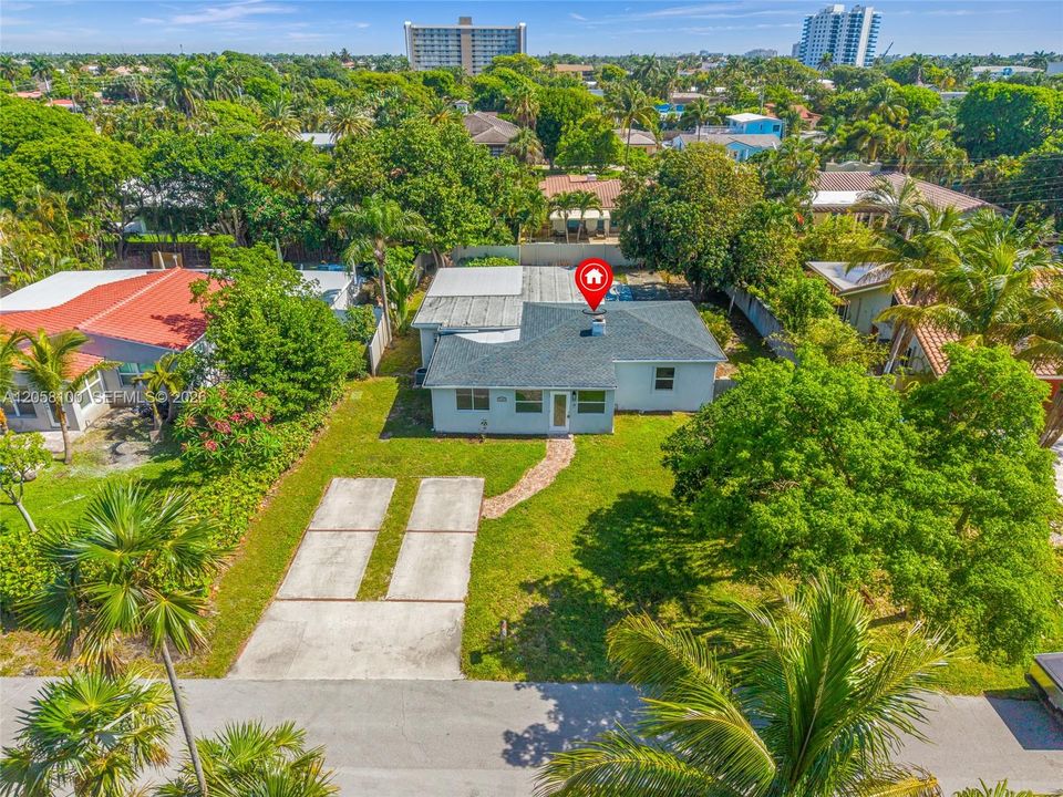 For Sale: $1,029,950 (4 beds, 2 baths, 1792 Square Feet)
