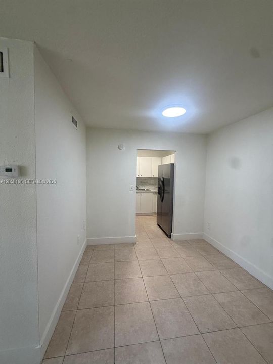 For Sale: $218,000 (2 beds, 1 baths, 765 Square Feet)