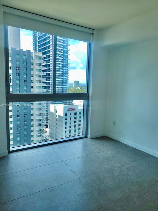 En Venta: $715,000 (2 camas, 2 baños, 877 Pies cuadrados)