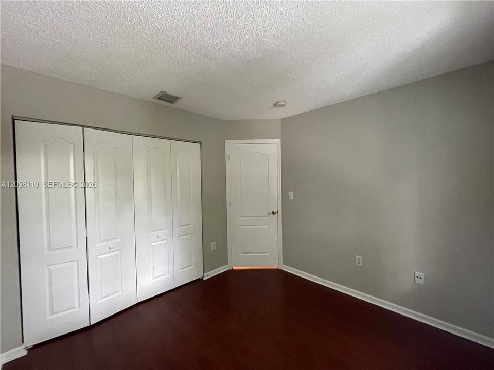 For Rent: $2,550 (3 beds, 2 baths, 1150 Square Feet)