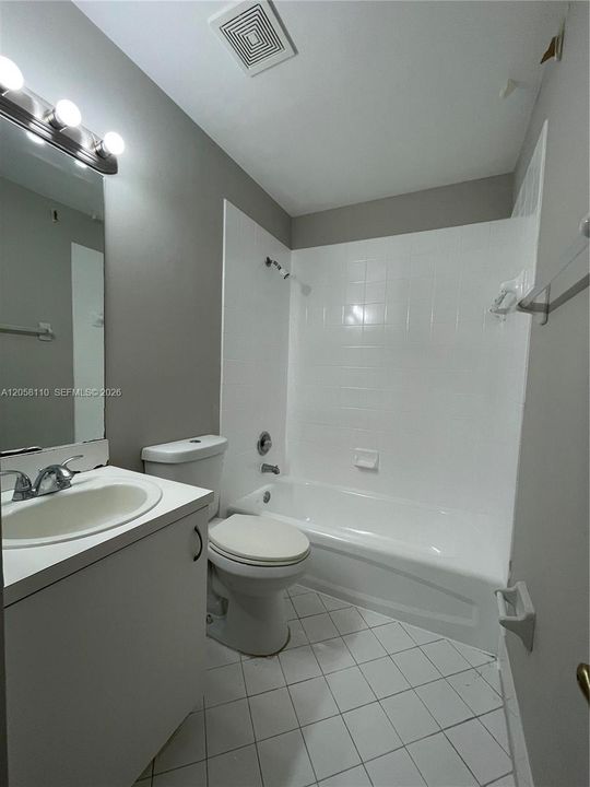 For Rent: $2,550 (3 beds, 2 baths, 1150 Square Feet)