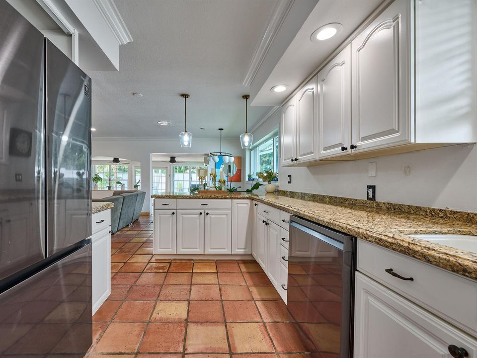 © PYL 0046