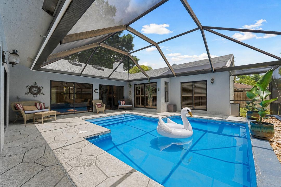CourtyardPool
