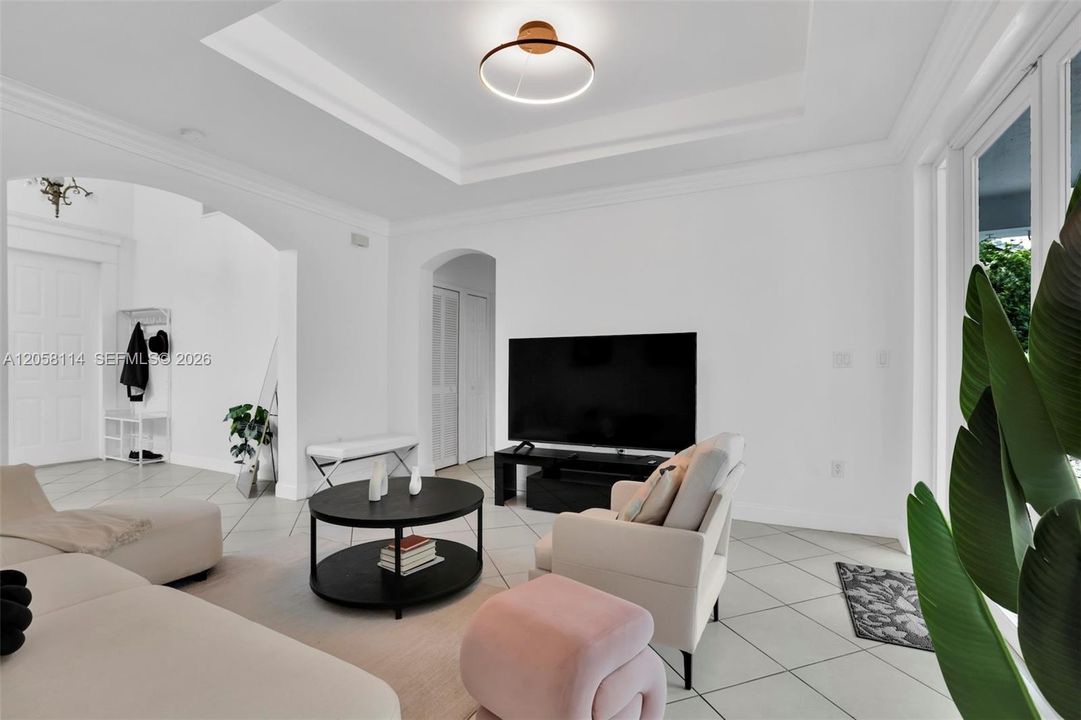 В аренду: $5,800 (4 спален, 3 ванн, 2541 Квадратных фут)