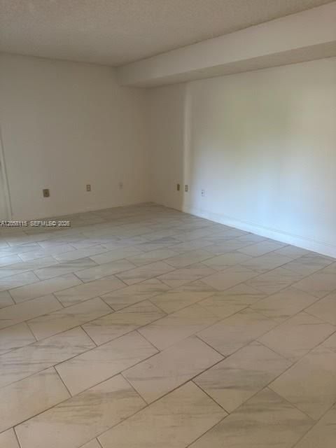 For Rent: $2,600 (2 beds, 2 baths, 1334 Square Feet)