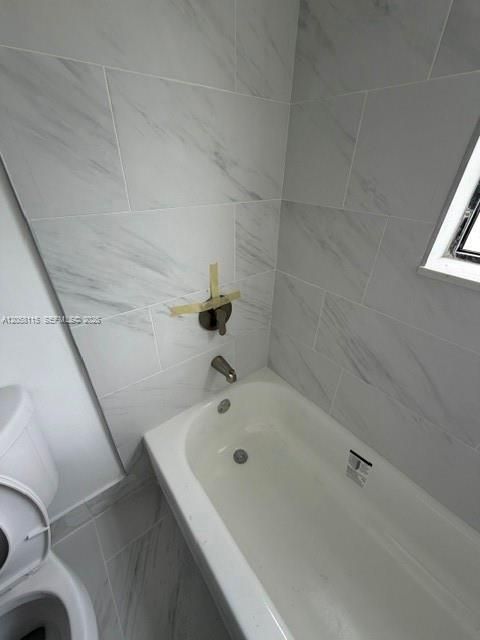 For Rent: $2,600 (2 beds, 2 baths, 1334 Square Feet)