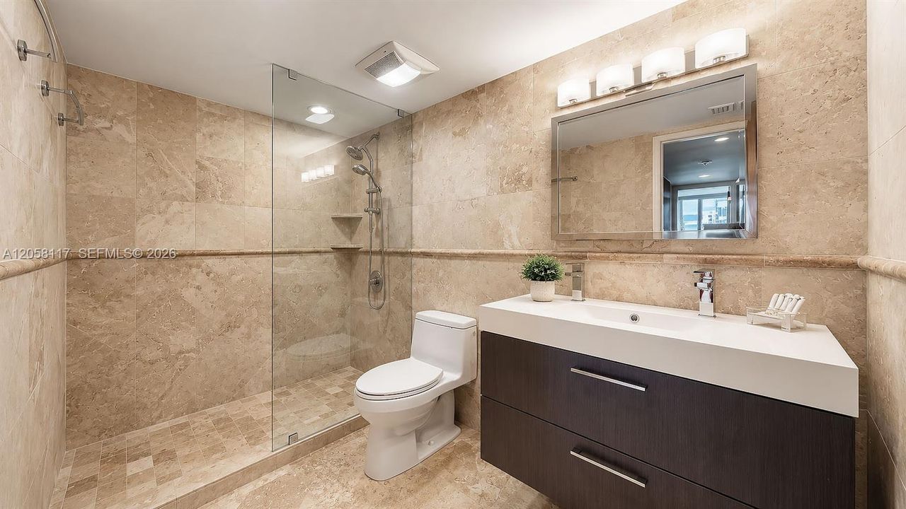 В аренду: $5,500 (2 спален, 2 ванн, 1368 Квадратных фут)
