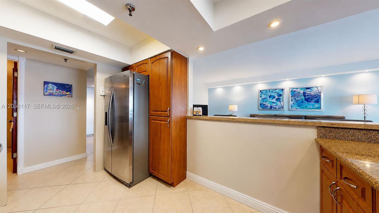В аренду: $5,500 (2 спален, 2 ванн, 1368 Квадратных фут)