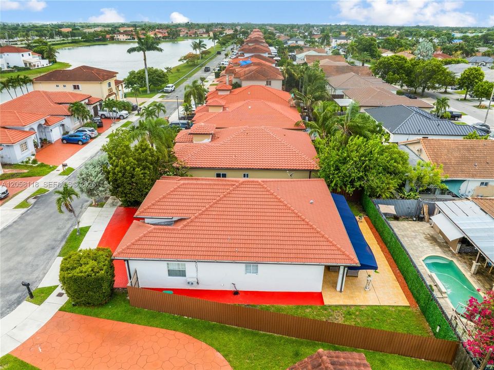For Sale: $675,000 (3 beds, 2 baths, 1627 Square Feet)