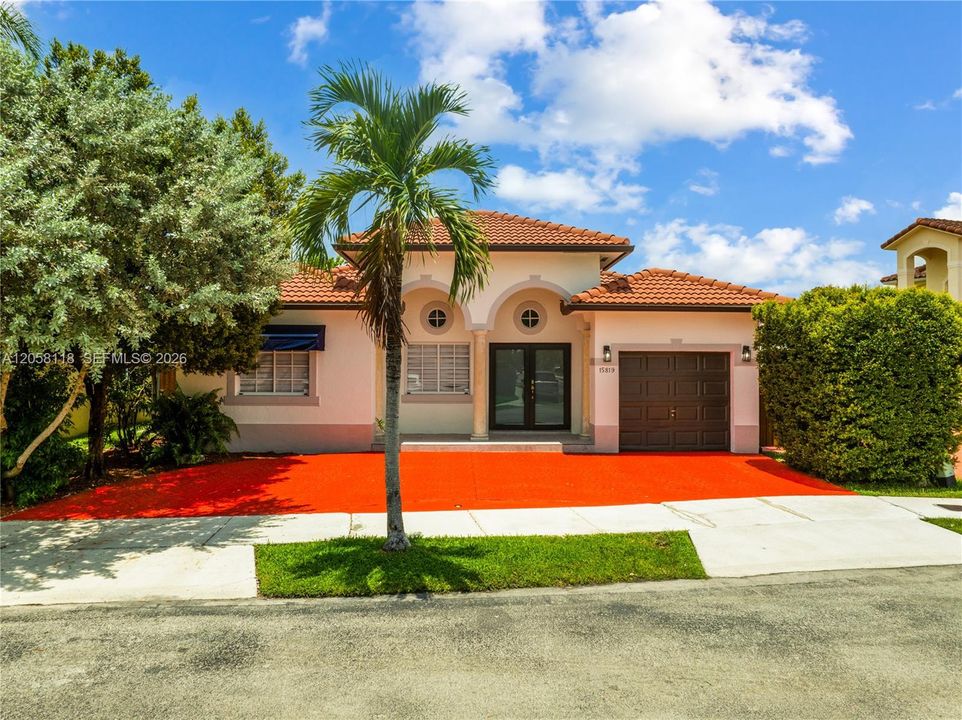 For Sale: $675,000 (3 beds, 2 baths, 1627 Square Feet)