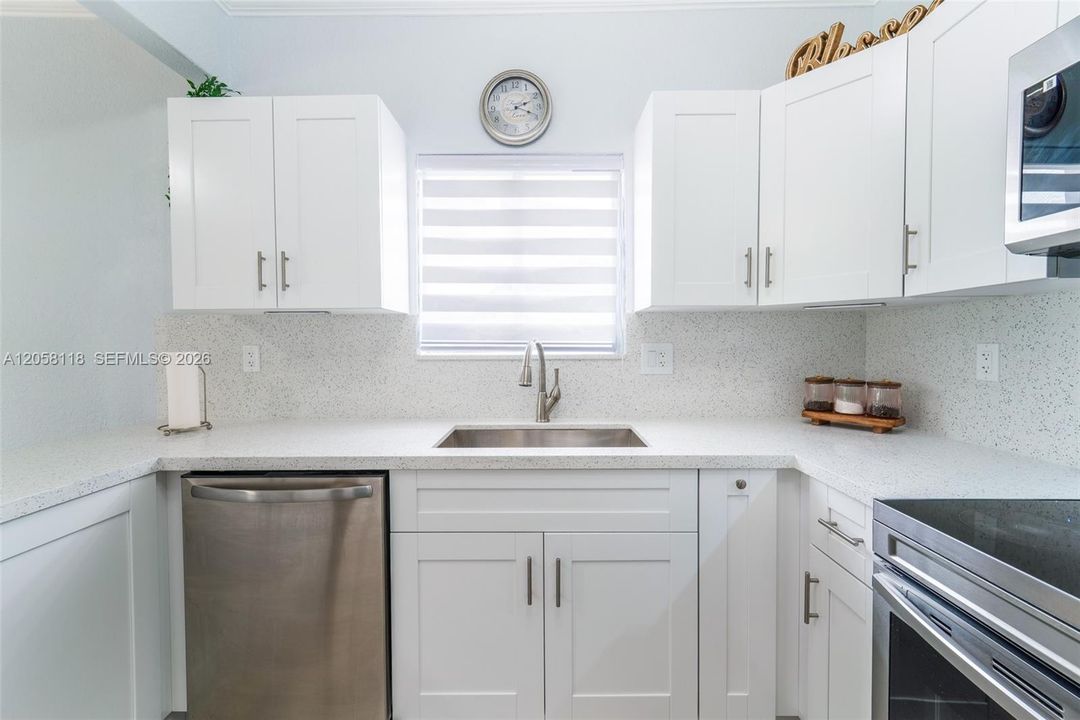 For Sale: $675,000 (3 beds, 2 baths, 1627 Square Feet)