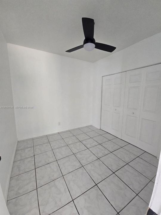 For Rent: $1,800 (2 beds, 1 baths, 1520 Square Feet)