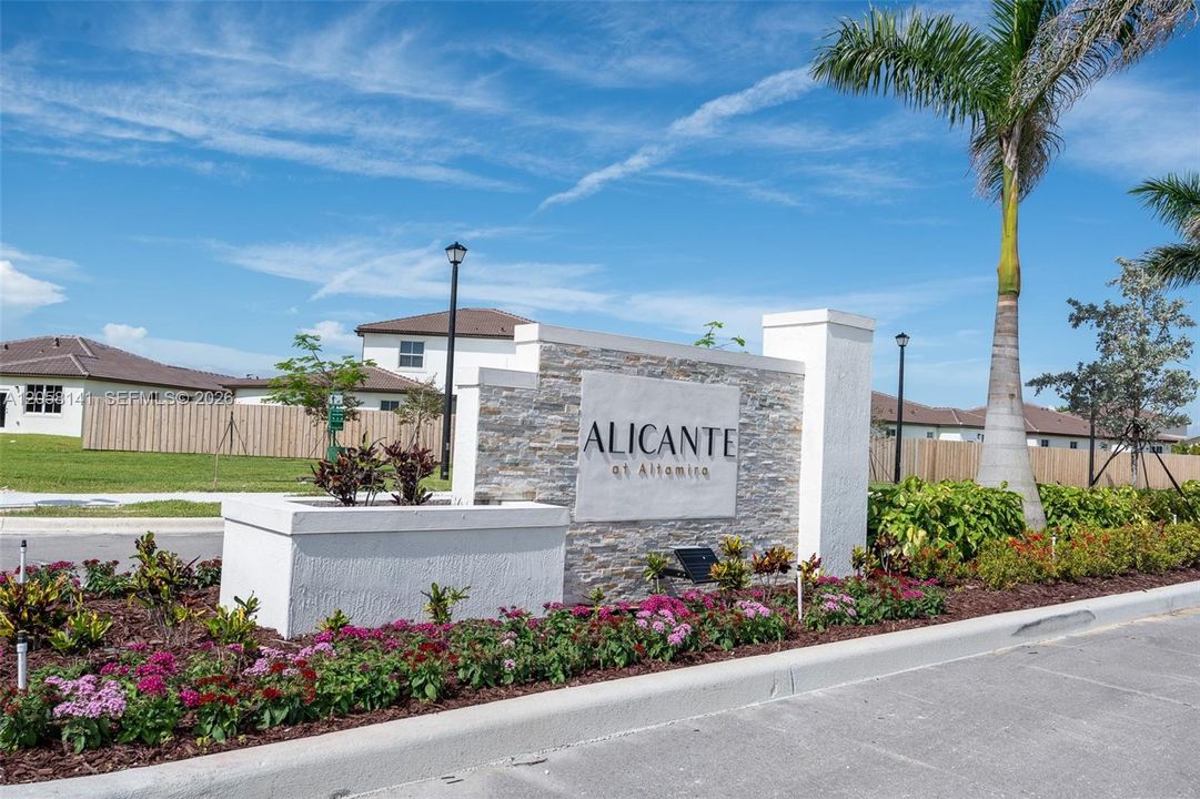 Active With Contract: $4,000 (4 beds, 3 baths, 0 Square Feet)
