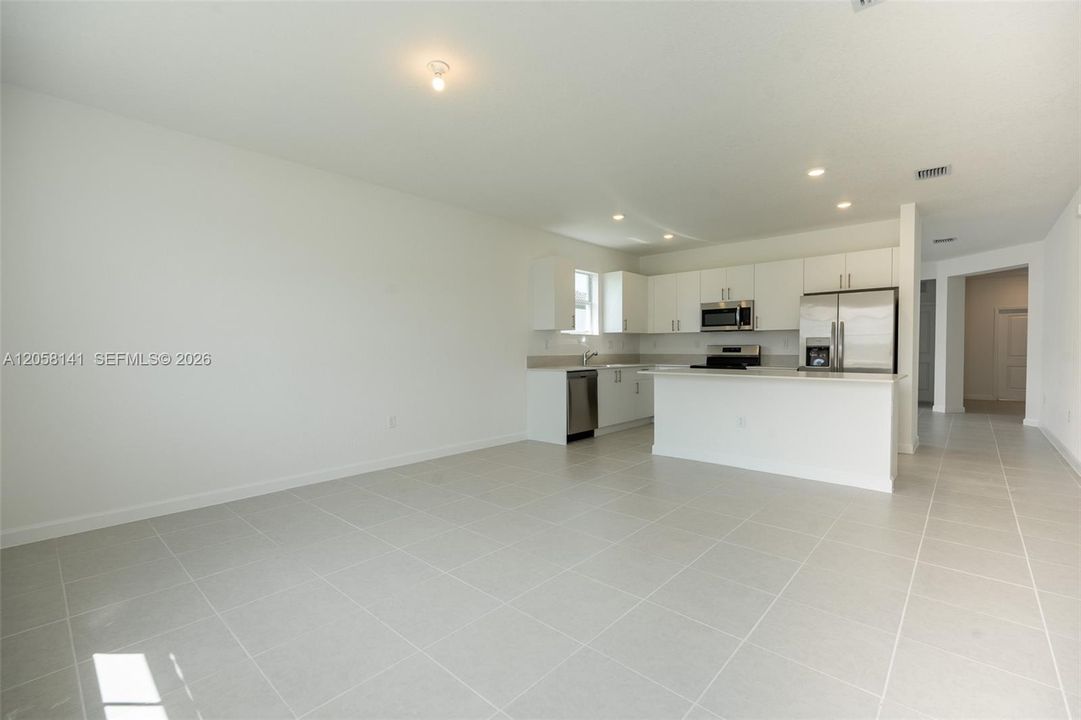 Active With Contract: $4,000 (4 beds, 3 baths, 0 Square Feet)