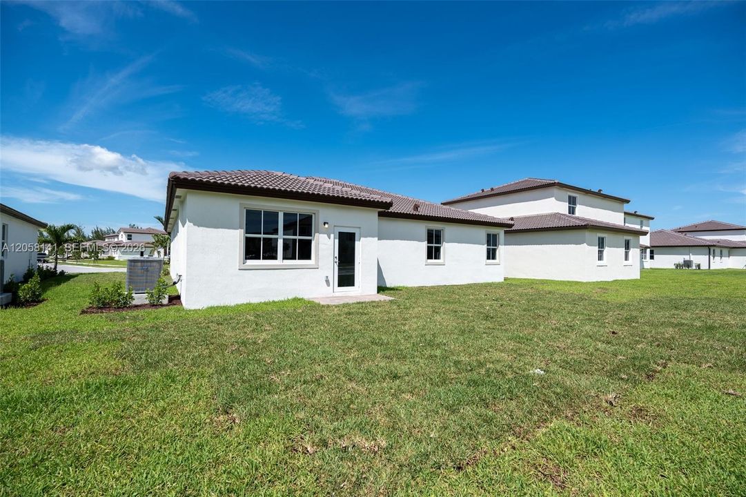Active With Contract: $4,000 (4 beds, 3 baths, 0 Square Feet)