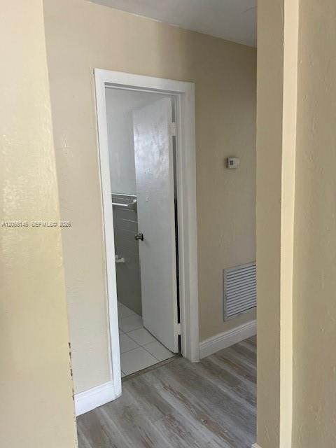 В аренду: $3,000 (3 спален, 2 ванн, 1000 Квадратных фут)