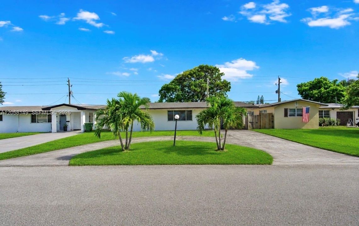 En Venta: $620,000 (3 camas, 2 baños, 1377 Pies cuadrados)