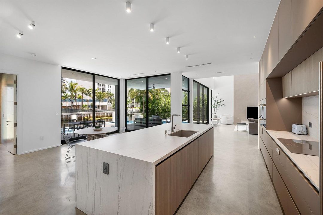 009-1650EastTerraMarDrive-PompanoBeach-F