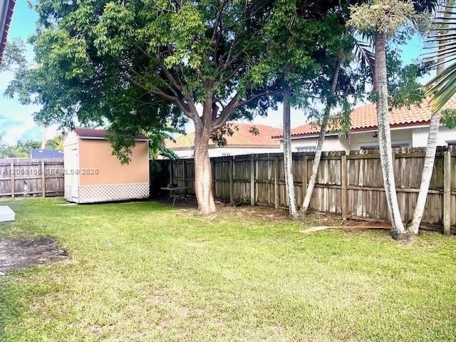 For Rent: $3,300 (4 beds, 2 baths, 1791 Square Feet)
