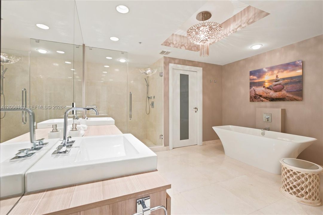 For Rent: $10,000 (3 beds, 3 baths, 2390 Square Feet)