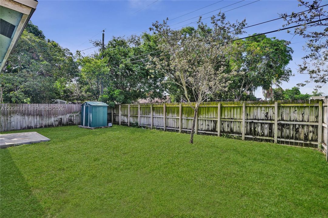 En Venta: $485,000 (3 camas, 2 baños, 1259 Pies cuadrados)
