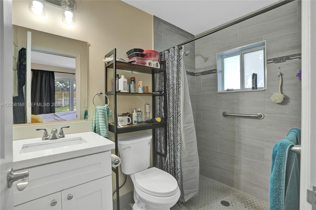 En Venta: $485,000 (3 camas, 2 baños, 1259 Pies cuadrados)