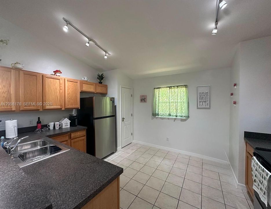 En Renta: $2,800 (5 camas, 3 baños, 0 Pies cuadrados)
