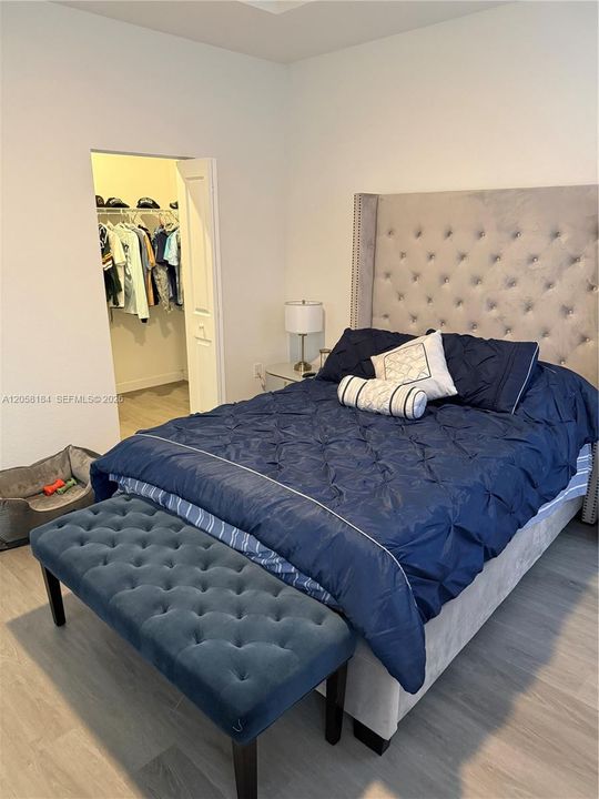 На продажу: $364,999 (3 спален, 2 ванн, 1722 Квадратных фут)