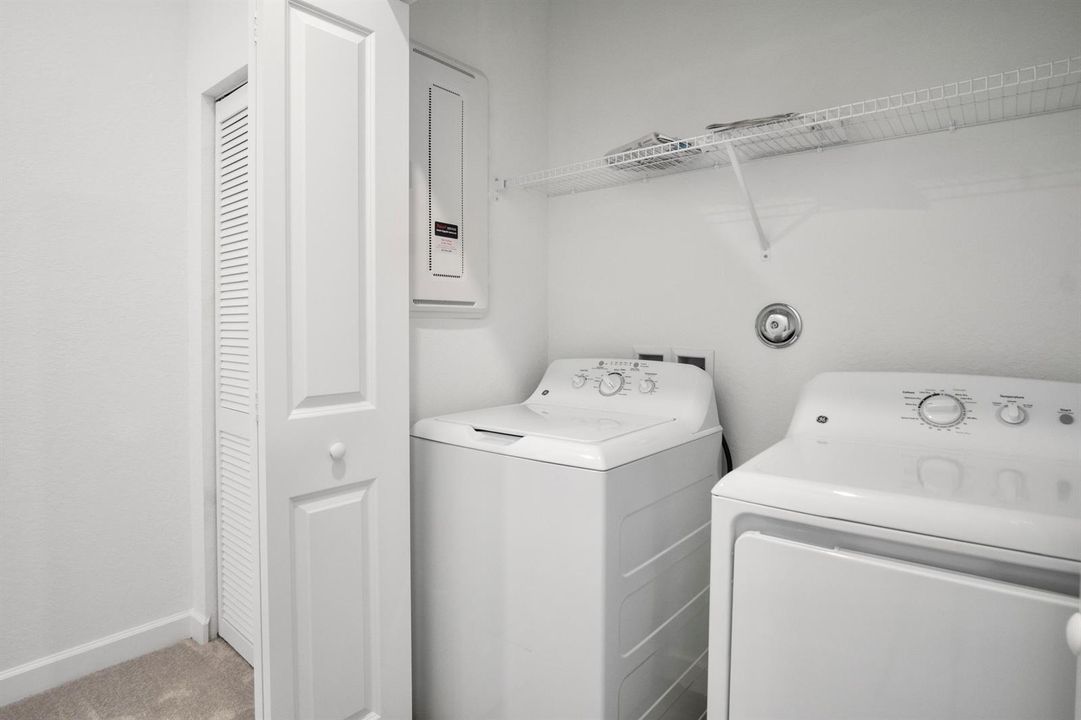 Laundry.1.jpg-FULL