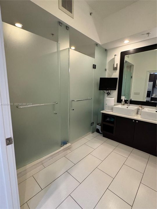 En Venta: $160,000 (1 camas, 1 baños, 705 Pies cuadrados)