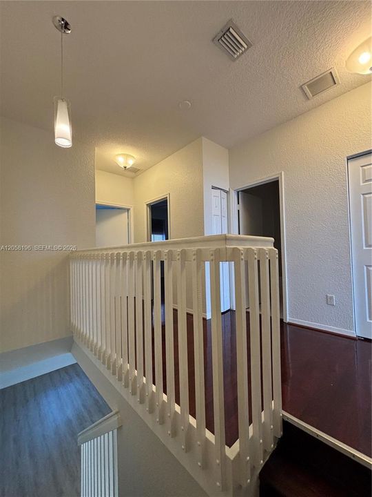 В аренду: $2,800 (3 спален, 2 ванн, 1616 Квадратных фут)