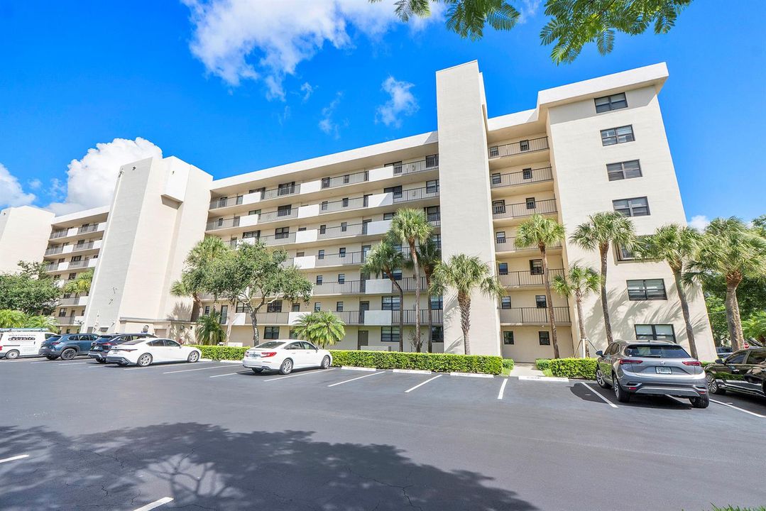 2400 Deer Creek Country Club Blvd 102_01