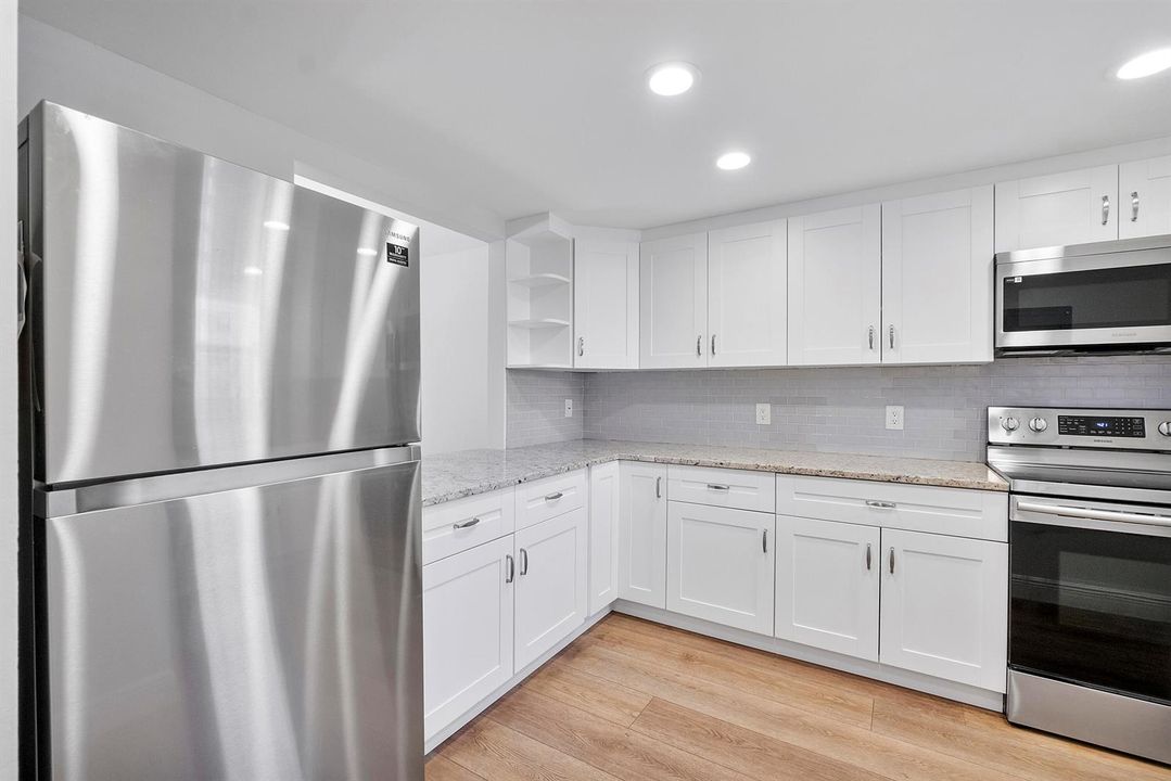 2400 Deer Creek Country Club Blvd u102_0