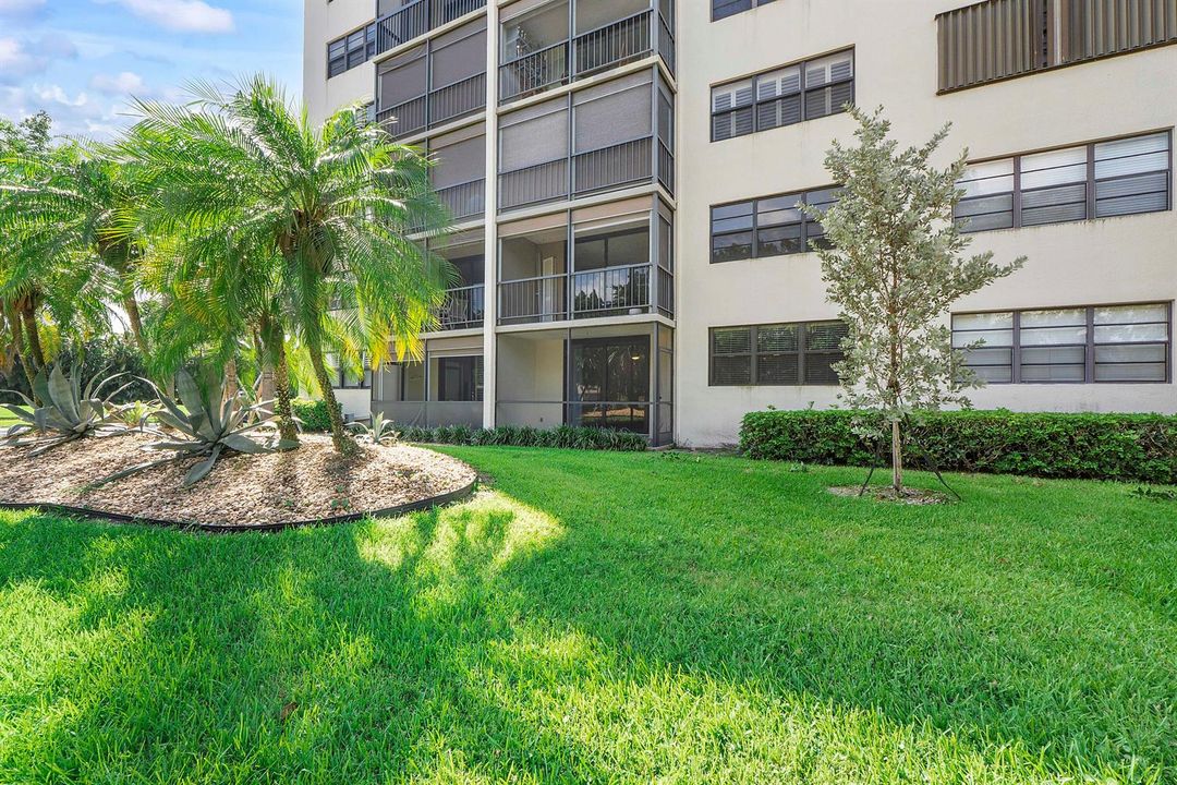2400 Deer Creek Country Club Blvd u102_0