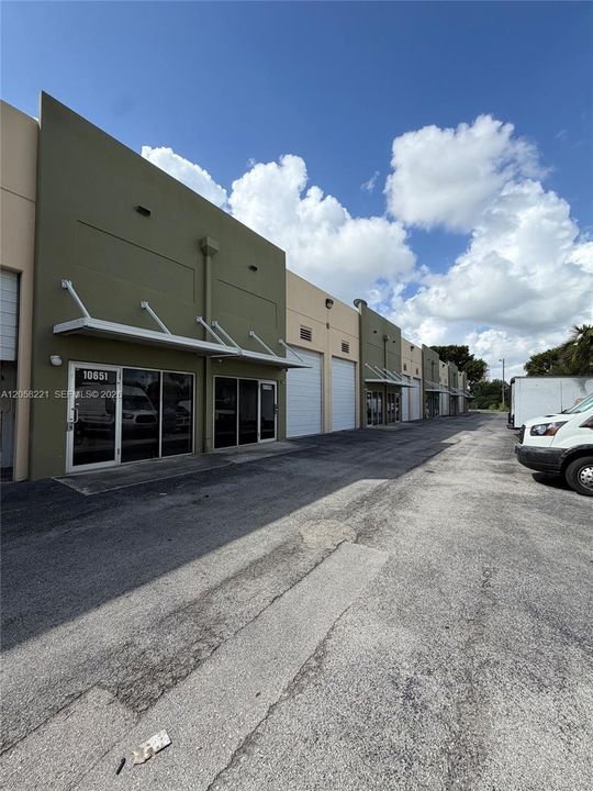 For Rent: $2,500 (0 beds, 0 baths, 0 Square Feet)
