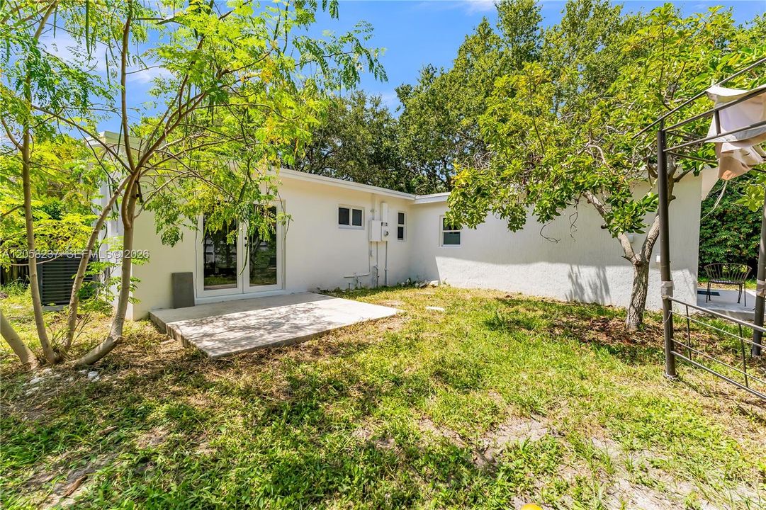 En Venta: $575,000 (2 camas, 2 baños, 1150 Pies cuadrados)