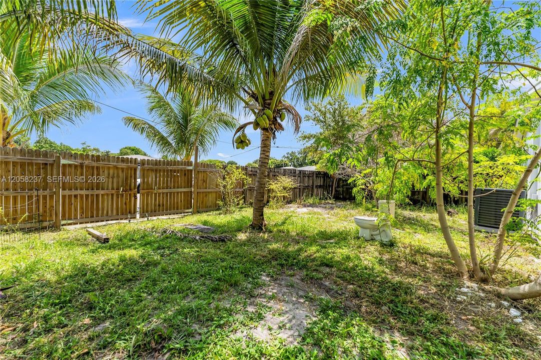 En Venta: $575,000 (2 camas, 2 baños, 1150 Pies cuadrados)