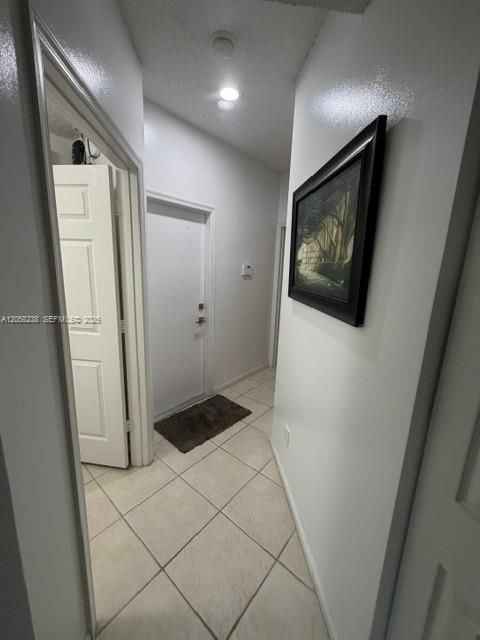 En Venta: $478,000 (2 camas, 2 baños, 1379 Pies cuadrados)