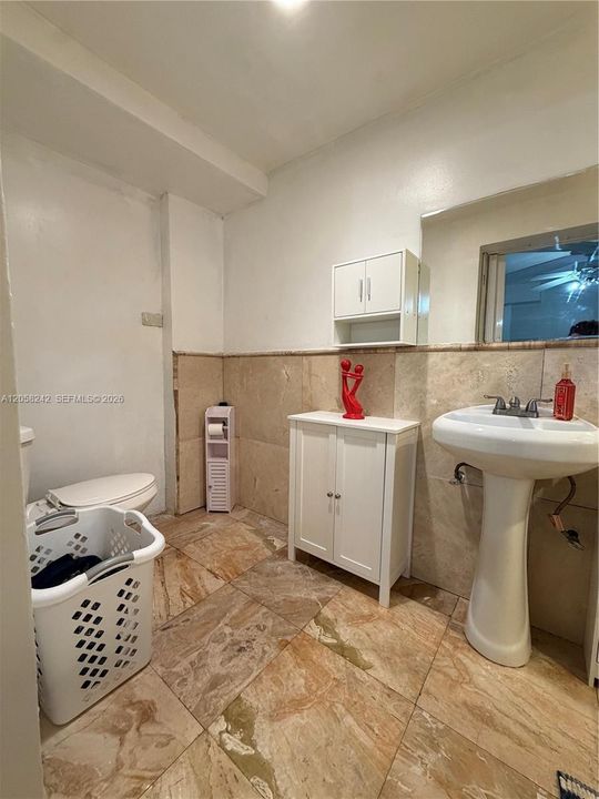 En Venta: $380,000 (4 camas, 3 baños, 948 Pies cuadrados)