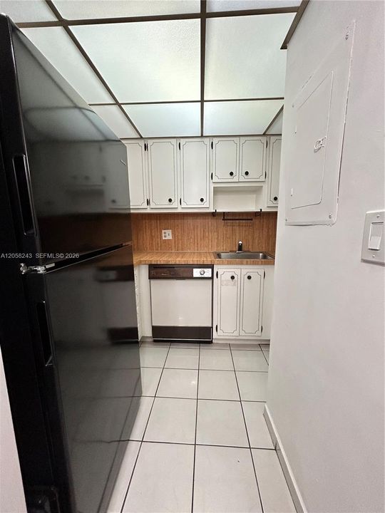 В аренду: $1,900 (1 спален, 1 ванн, 546 Квадратных фут)