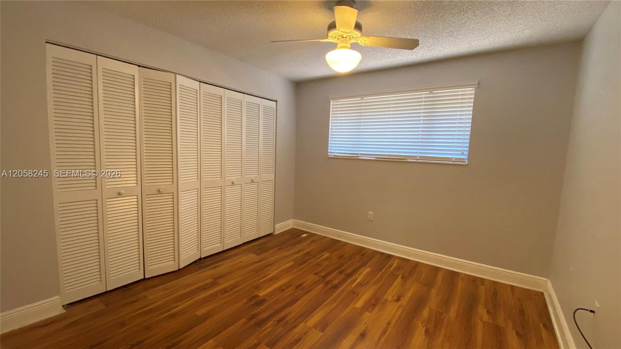 В аренду: $4,000 (3 спален, 2 ванн, 1608 Квадратных фут)