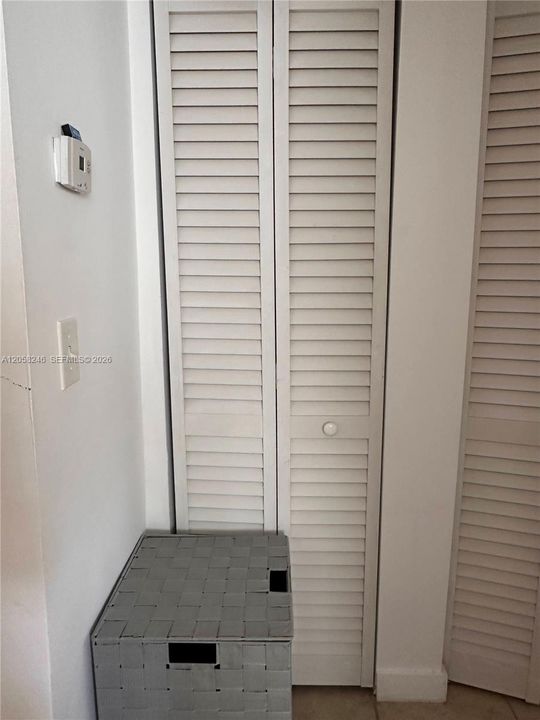 For Rent: $1,750 (1 beds, 1 baths, 645 Square Feet)