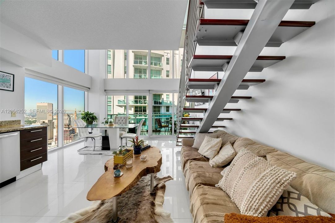 For Rent: $4,000 (2 beds, 2 baths, 1267 Square Feet)