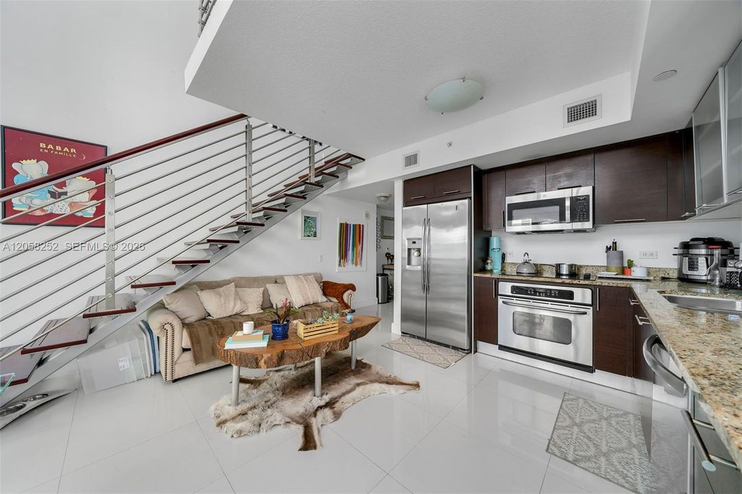 For Rent: $4,000 (2 beds, 2 baths, 1267 Square Feet)
