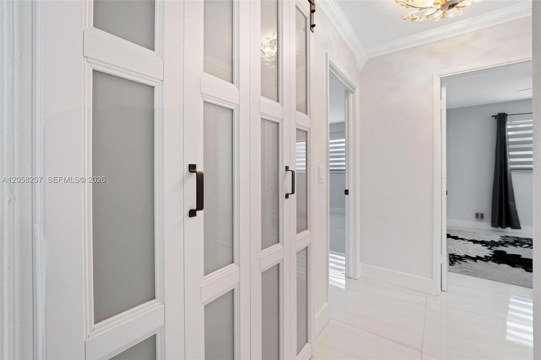 For Sale: $610,000 (4 beds, 2 baths, 1352 Square Feet)