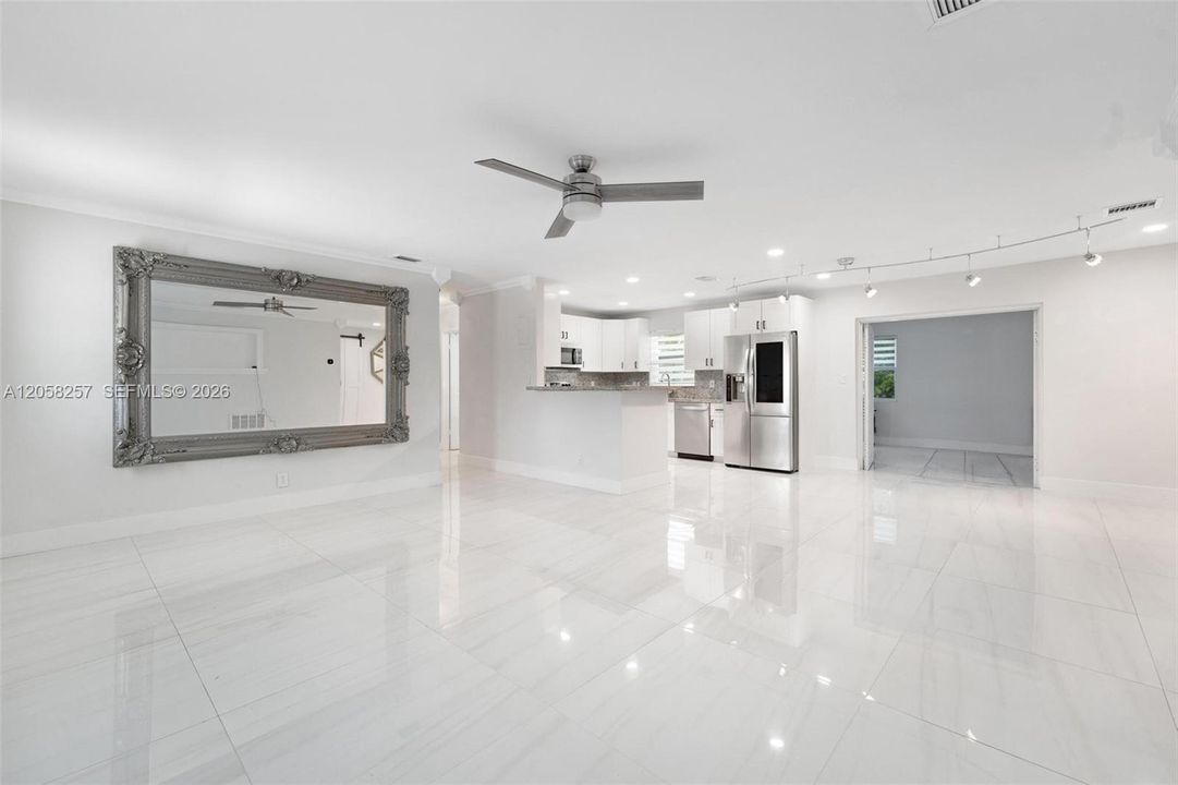 For Sale: $610,000 (4 beds, 2 baths, 1352 Square Feet)