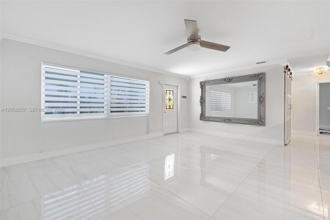 For Sale: $610,000 (4 beds, 2 baths, 1352 Square Feet)