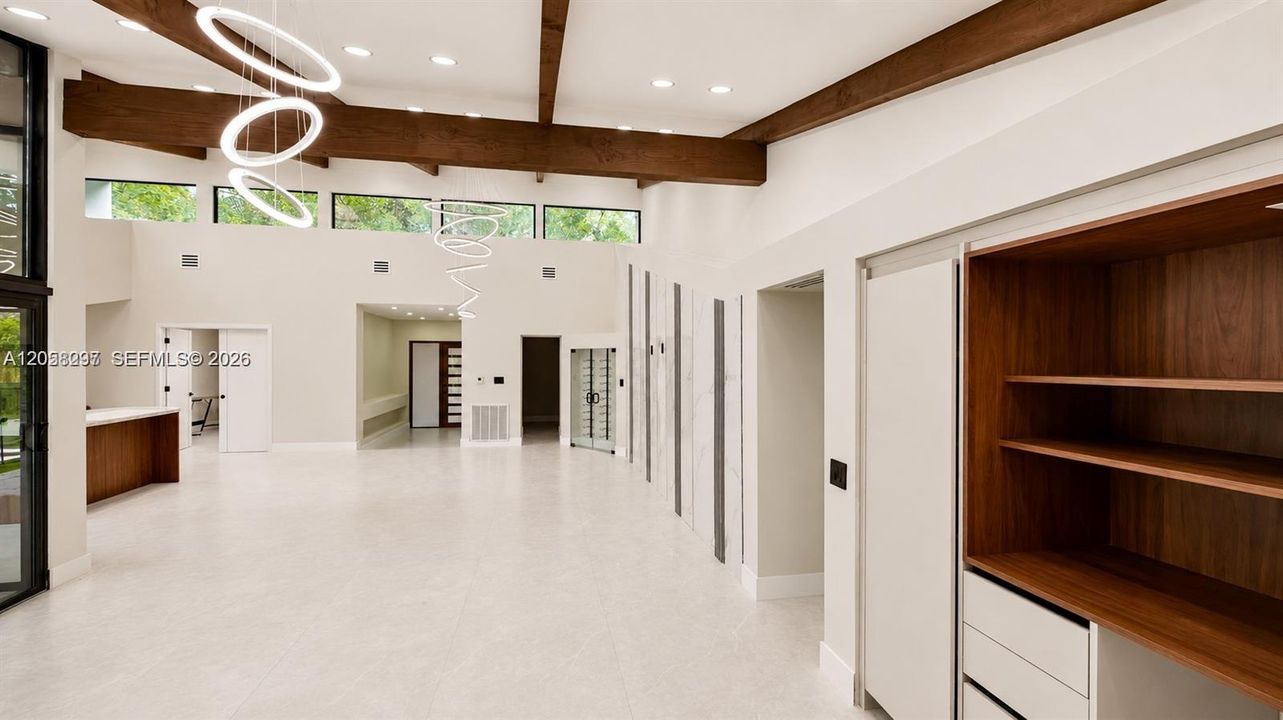 En Venta: $1,890,000 (5 camas, 3 baños, 2836 Pies cuadrados)