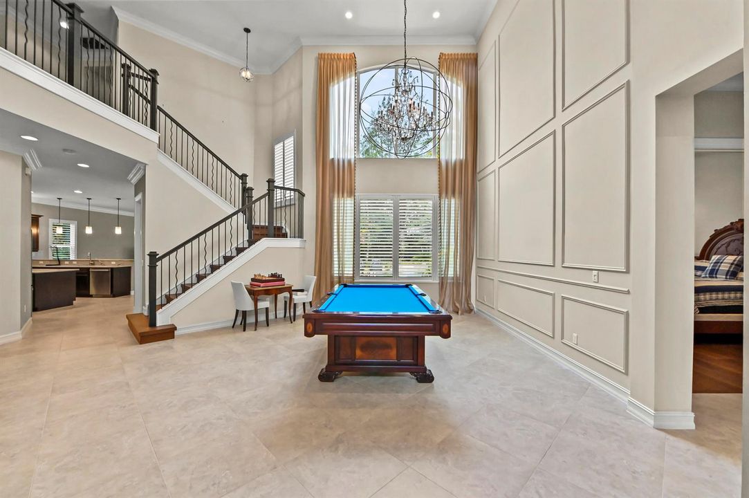 05 Living Area 01