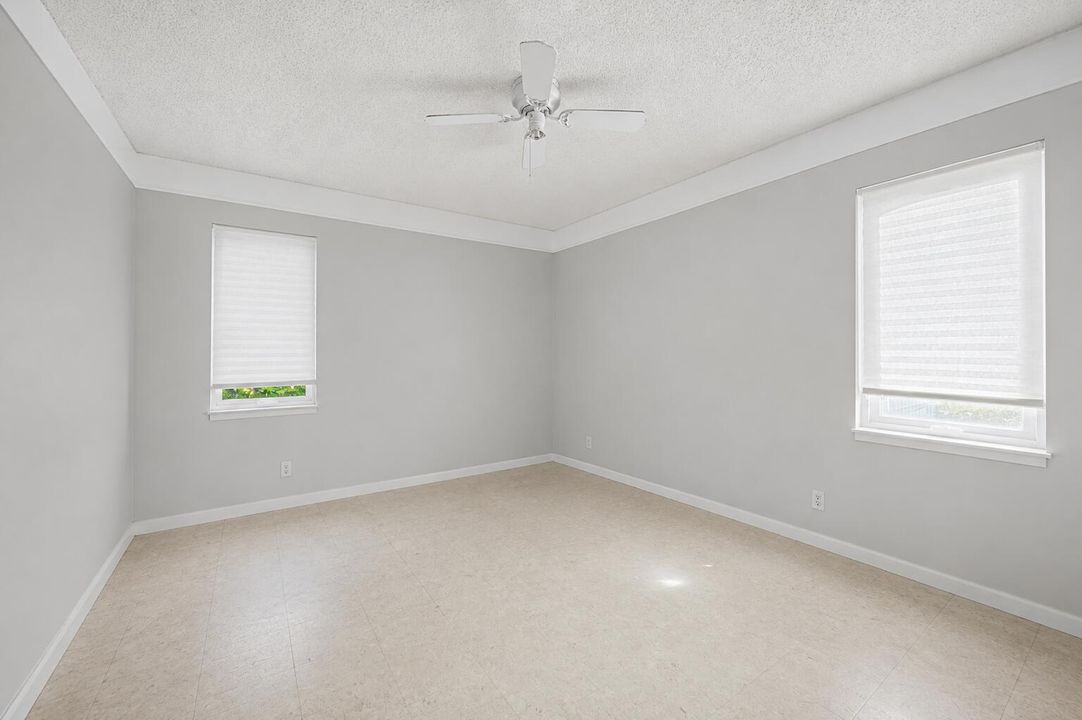 18-print-Bedroom 2 Empty